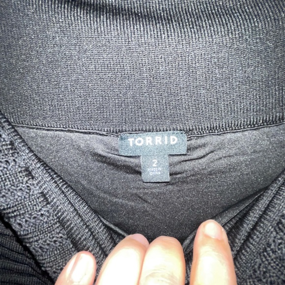 NWT Gorgeous Black knitted/lined Torrid MIDI Dress - Picture 9 of 14